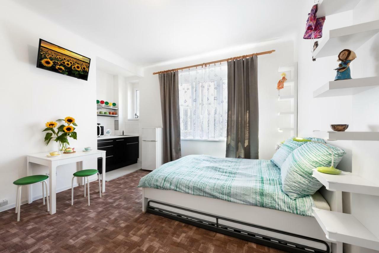 Family Apartment Hortensia Прага Экстерьер фото